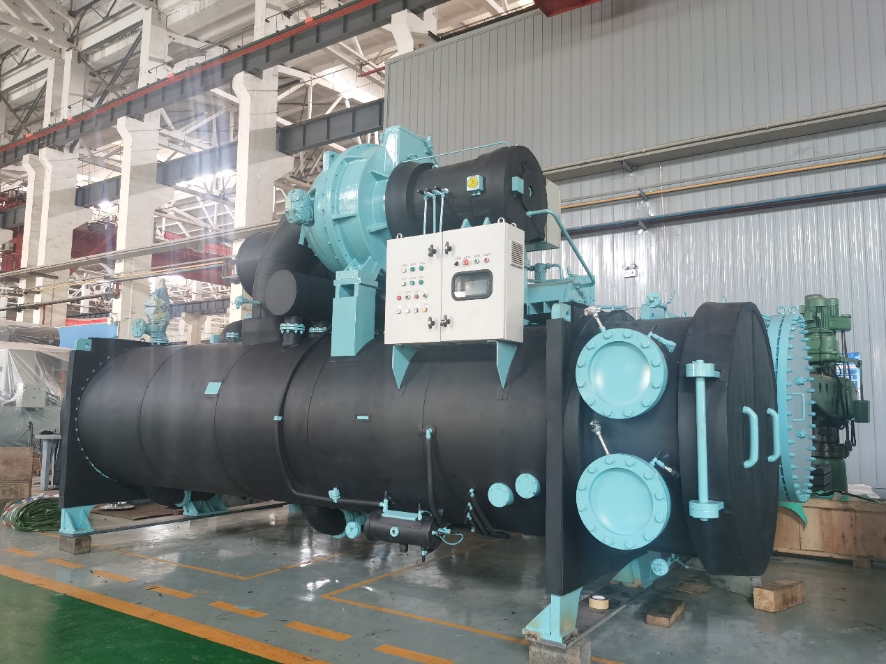 大冷量永磁直驅(qū)離心式冷水機(jī)組（郵輪項目）.png
